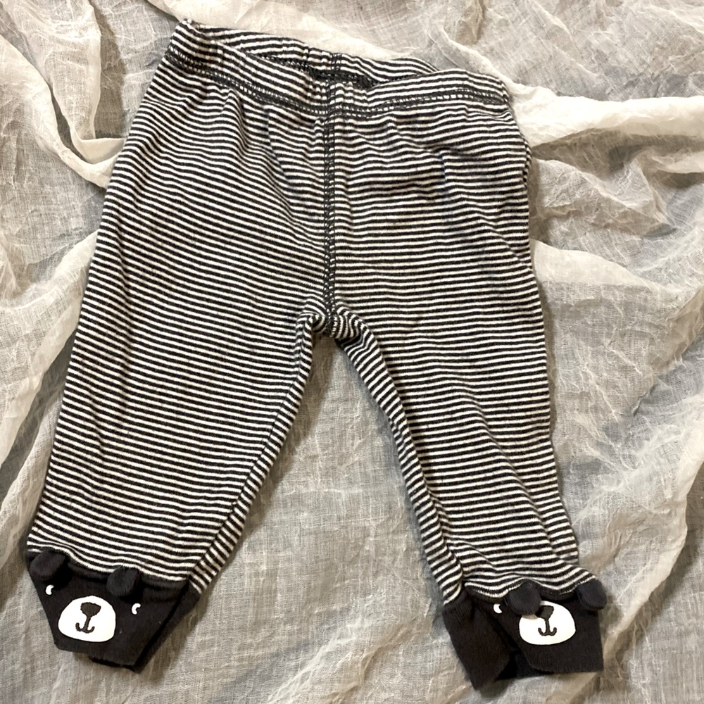 4/$10 🦄 Striped Pants